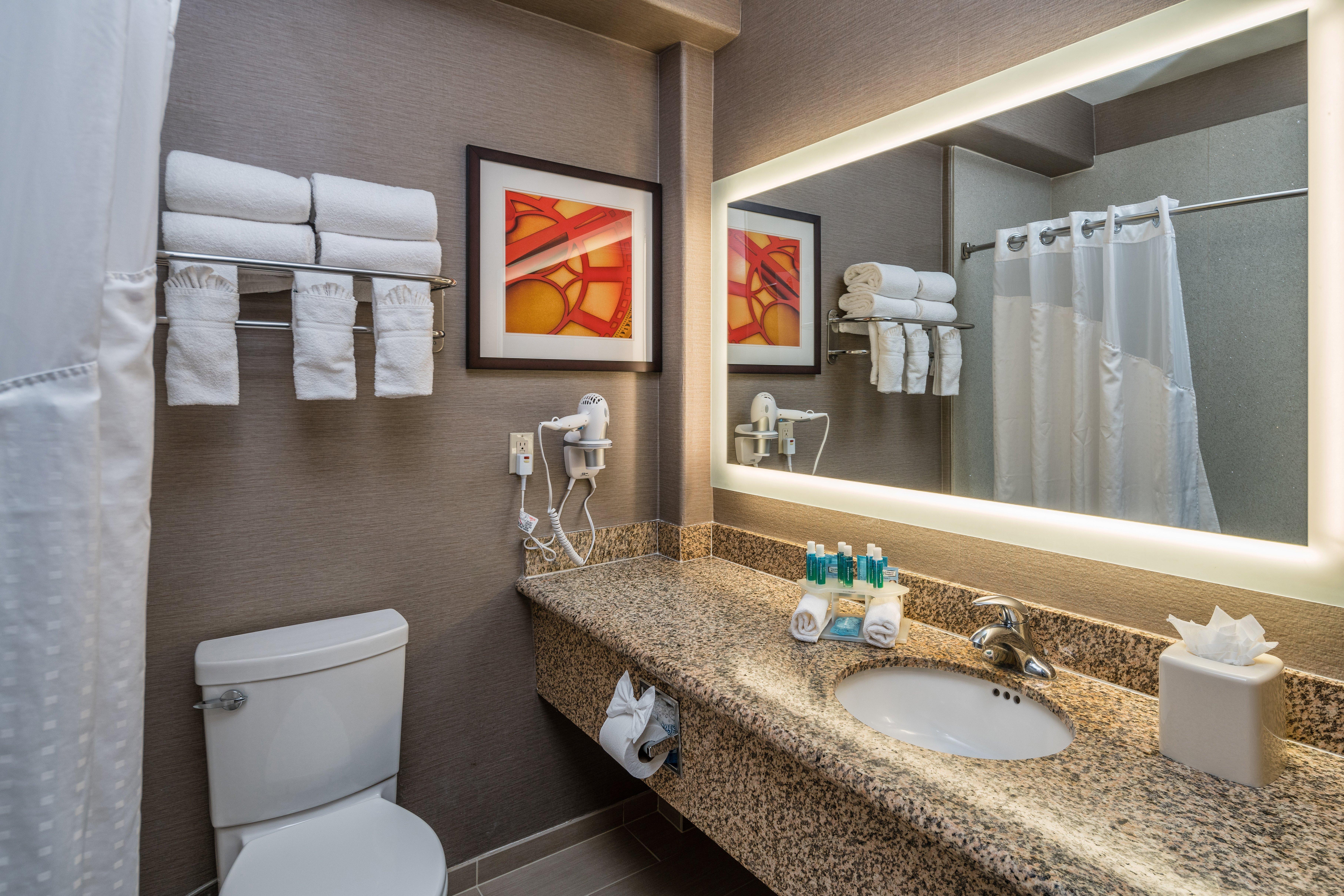 Holiday Inn Express & Suites Santa Clara By Ihg Extérieur photo